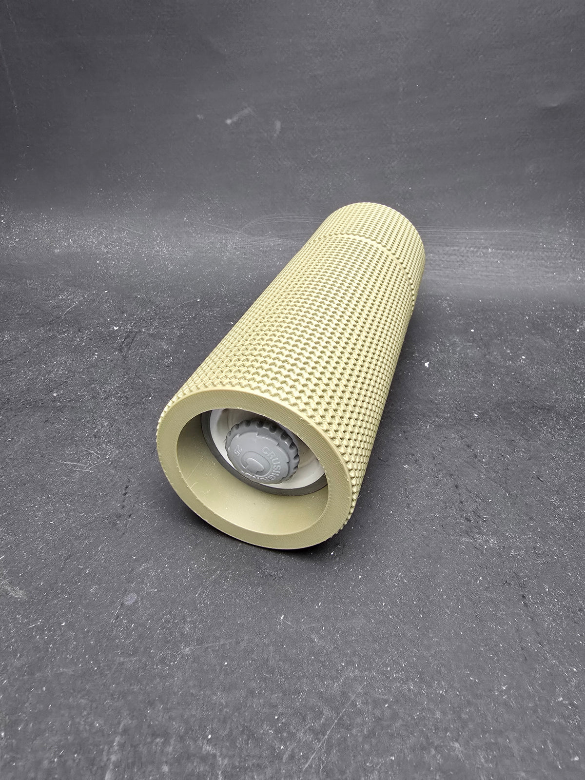 pfeffermühle modern gewürzmühle keramik salzmühle manuell pfeffermühle design küchenaccessoire modern pfeffermühle Chelsea Rot 3d gedruckt gewürzmühle handgefertigte pfeffermühle minimalistische küche geschenkidee küche