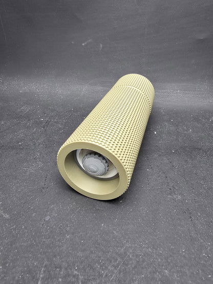pfeffermühle modern gewürzmühle keramik salzmühle manuell pfeffermühle design küchenaccessoire modern pfeffermühle Chelsea Rot 3d gedruckt gewürzmühle handgefertigte pfeffermühle minimalistische küche geschenkidee küche