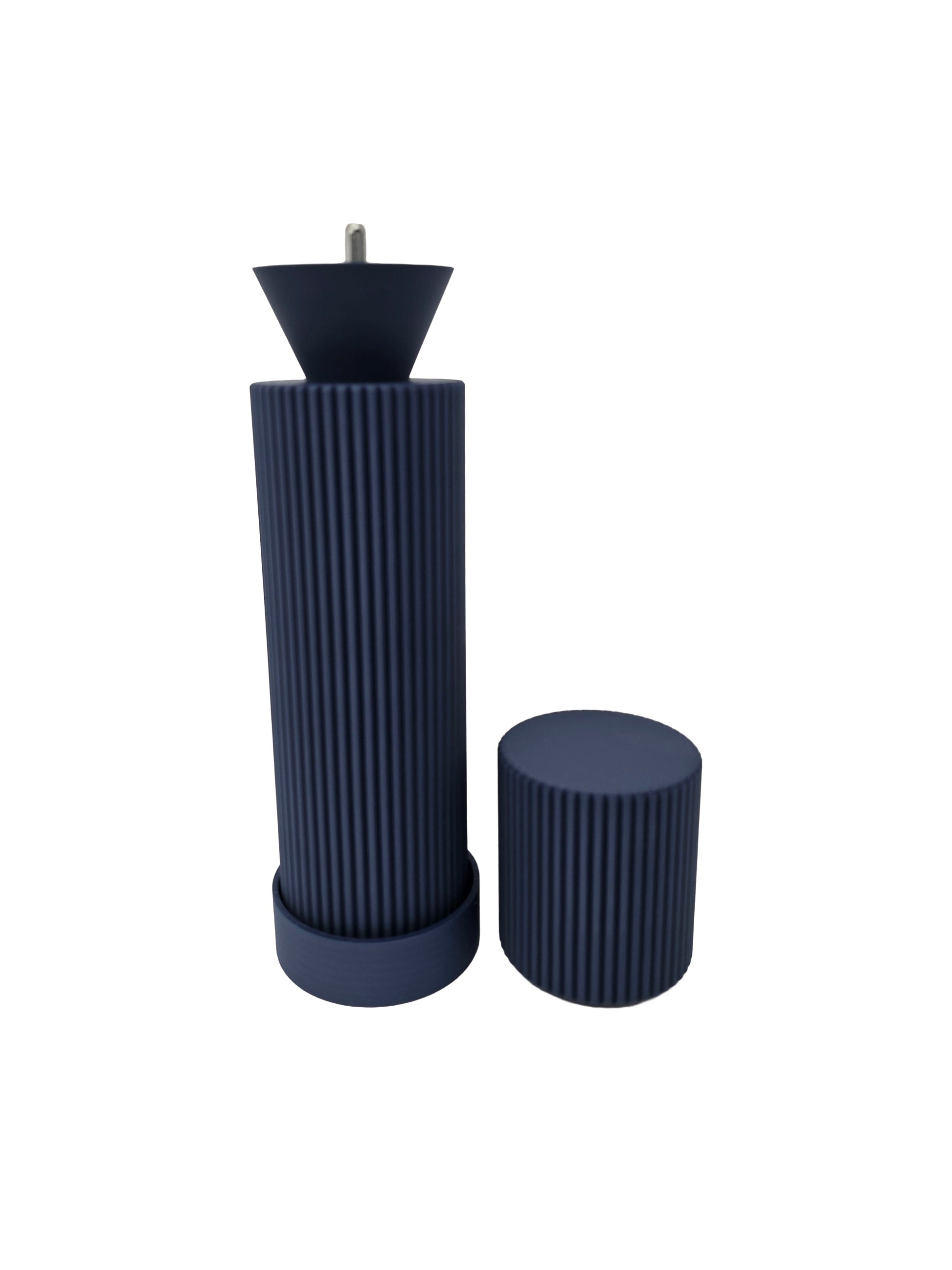 pfeffermühle modern gewürzmühle keramik salzmühle manuell pfeffermühle design küchenaccessoire modern pfeffermühle Chelsea Rot 3d gedruckt gewürzmühle handgefertigte pfeffermühle minimalistische küche geschenkidee küche